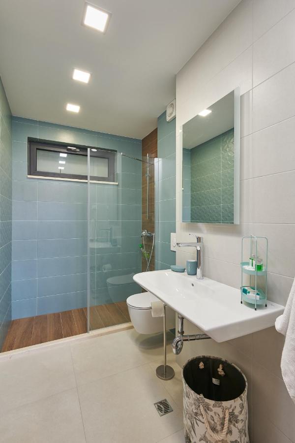 Tiffany Apartments 察夫塔特 外观 照片