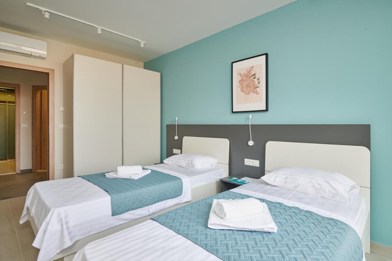 Tiffany Apartments 察夫塔特 外观 照片